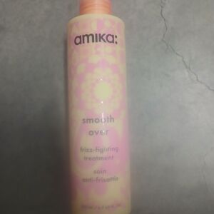 New Amika Smooth Over Frizz-Fighting Treatment